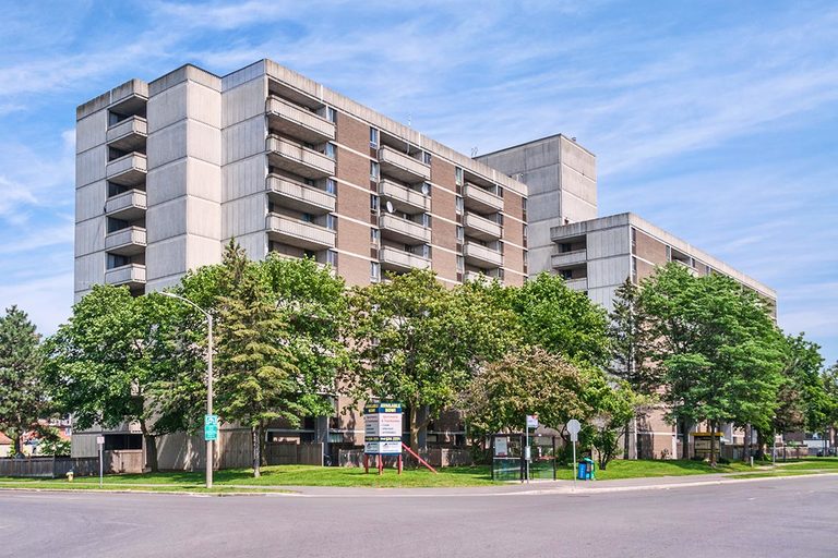 3301 Uplands Dr. | 3301 Uplands Drive, Ottawa | 2872734