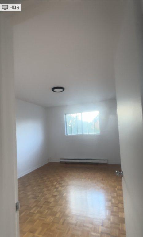 4 1/2 Longueuil pour le 1 nov. | 3183278