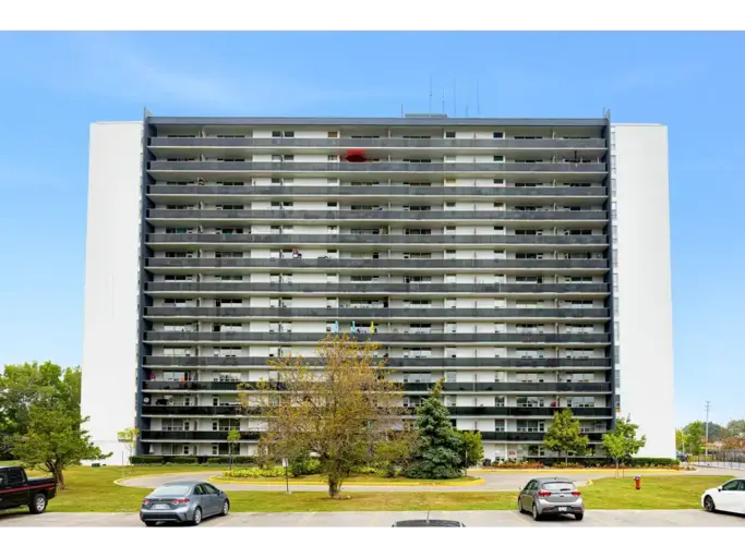 2250 Homelands Dr | 2250 Homelands Dr, Mississauga | 2927564