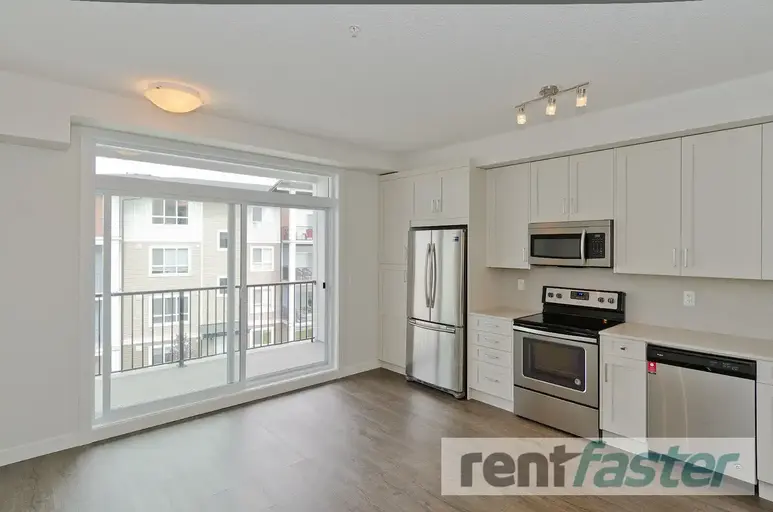 1Bed 1 Bath, Large balcony condo in Walden - Near transportation | 25 Walgrove Walk Southeast, Calgary | 2957290