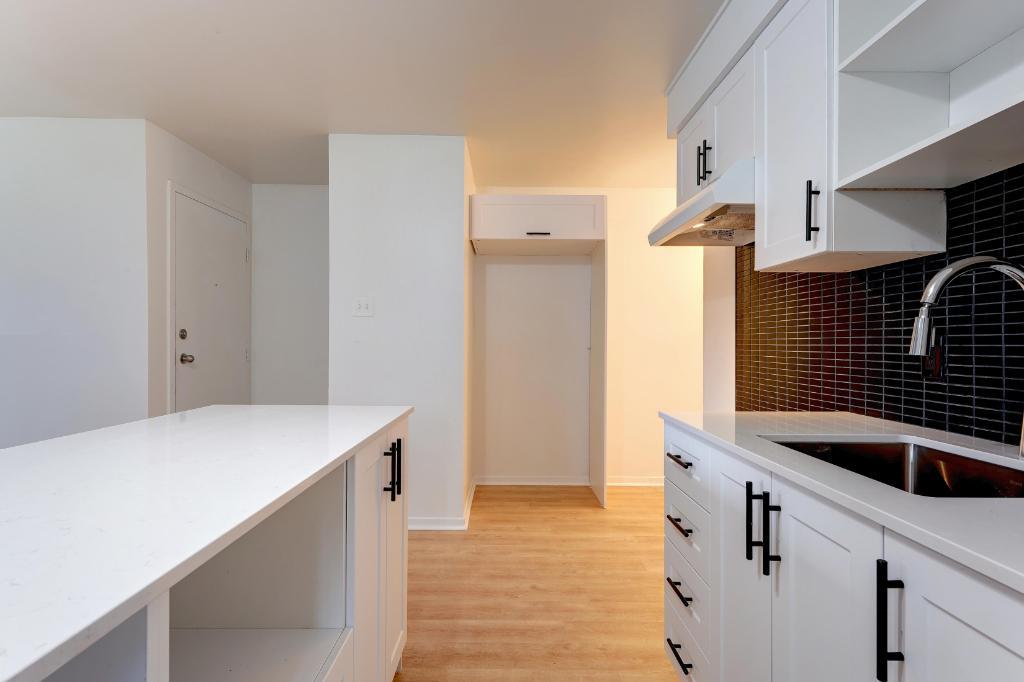 3 1/2 Style-Condo rénové à Mirabel (St-Janvier) - Juillet - Internet inclus | 3236035