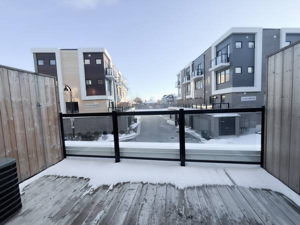 169 DOWNSVIEW PARK BLVD. - STUNNING 4BED/3BATH HOME, PARKING, LAUNDRY | 2693834