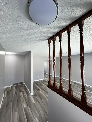 3 BDRM MAIN FLOOR | 1063 Rundleside Drive Northeast, Calgary | 2998257