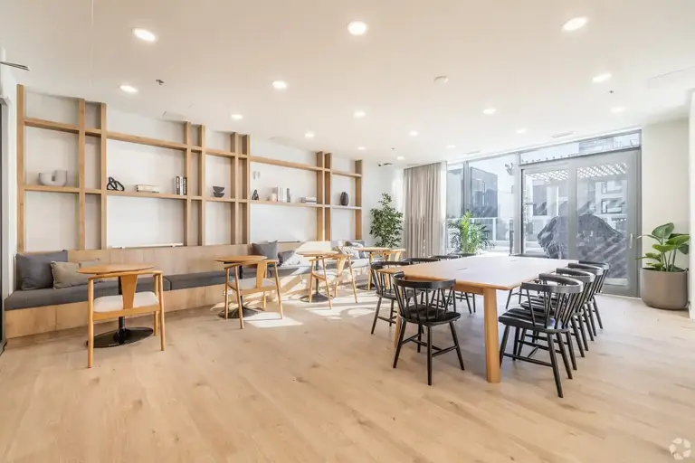 Voda Apartments | 300 Miwate Pvt, Ottawa | 2878510
