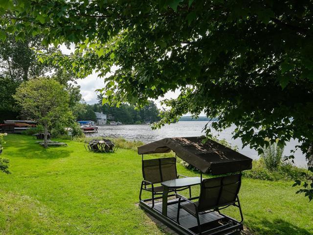 BORD DE L’EAU !! CONDO MEUBLÉ 4 ½ – Situé sur le bord du LAC MAGOG à Sherbrooke – VUE DIRECTE SUR L'EAU. | 3206464