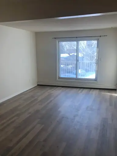 Ridgewood Manor | 3520 Mill Woods Road East, Edmonton | 2902836