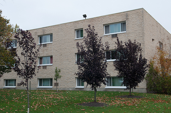 75 Southpark Drive | 75 Southpark Drive, Winnipeg | 2979257