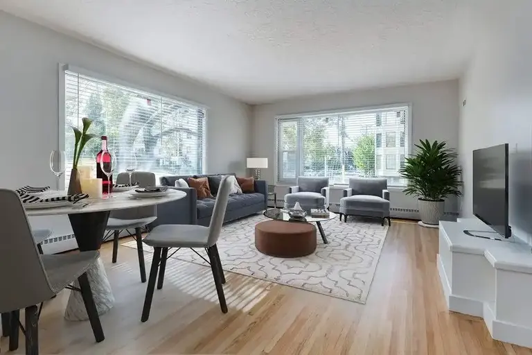 The Mount Royal | 2416 14 St SW, Calgary | 2911350