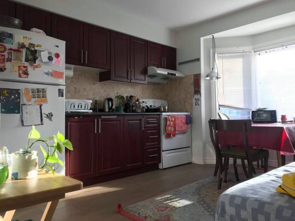 653- 3 bedrooms 3rd floor for rent | 2693962