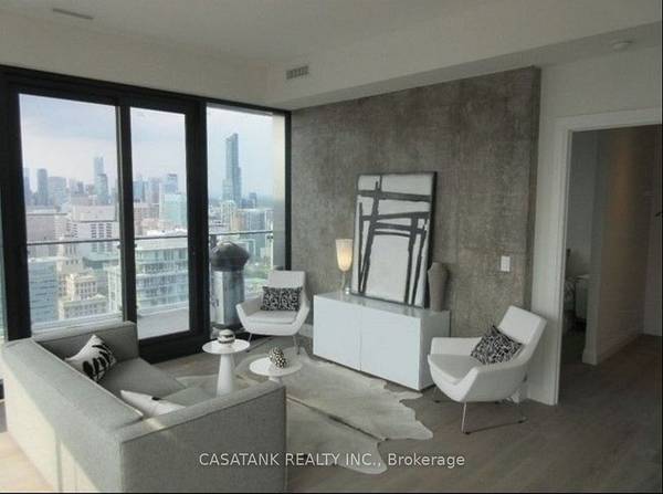 2 Bedroom, 2 Bathroom Penthouse - Theatre Park | 2694023