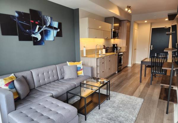 1+1 Bed, 1 Bath, **FULLY FURNISHED*** | 3213262