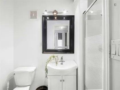 1 room room of 59 m² in Toronto | 2695970