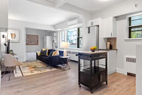1 room room of 185 m² in Ottawa | 2695592
