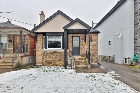 5 rooms house of 65 m² in Toronto | 2695611