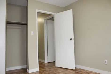 1 room apartment of 65 m² in Calgary | 2697887