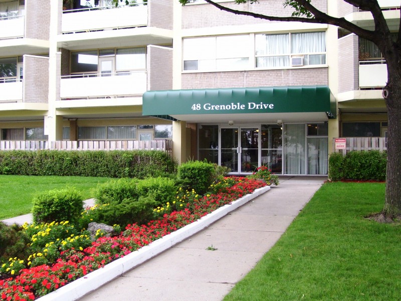 48 Grenoble Drive | 3093871