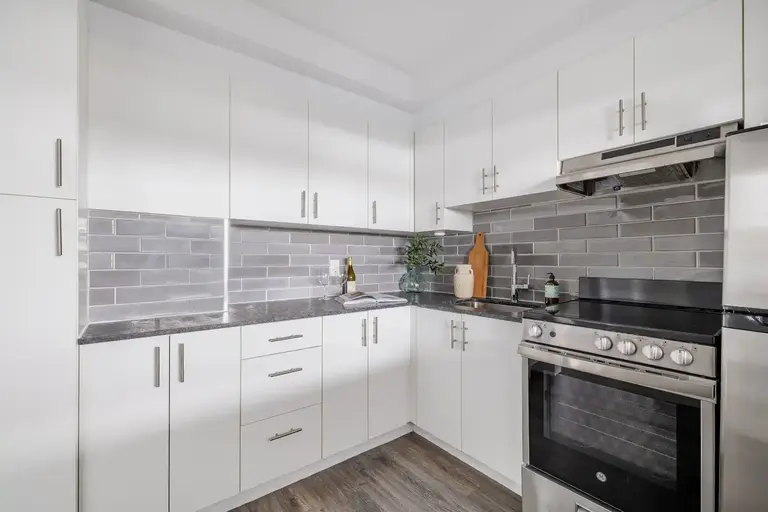 324 Cambridge | 324 Cambridge, Ottawa | 2951963