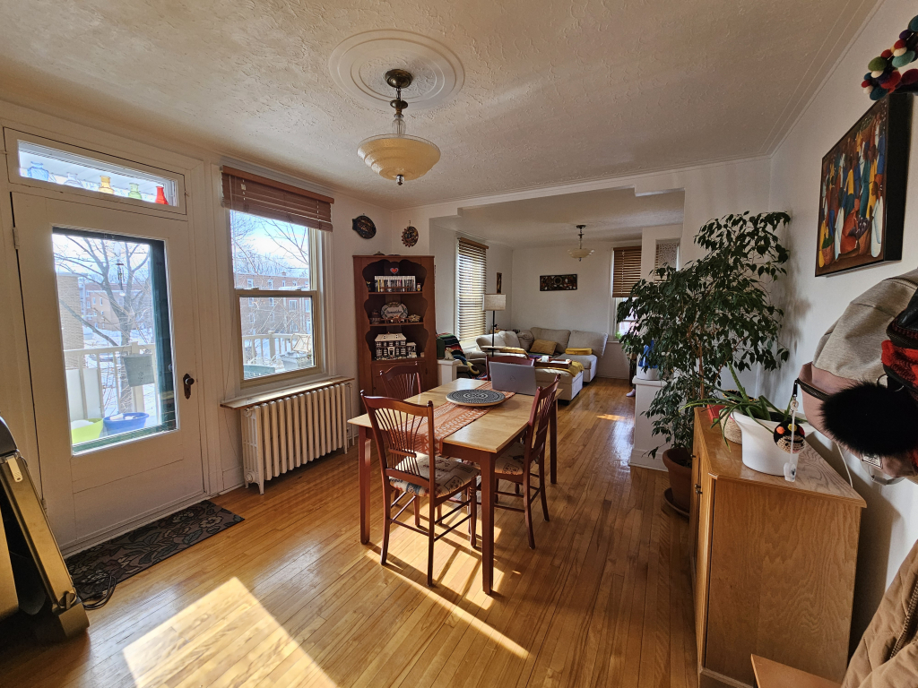 31/2 + Espace Bureau Chauffé | 3221872