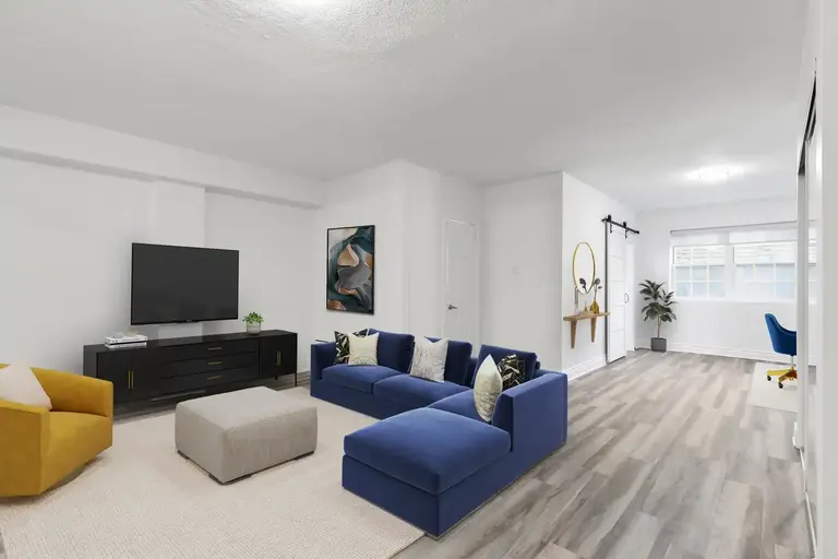 8 St. Thomas | 8 St.Thomas Street, Toronto | 2954125