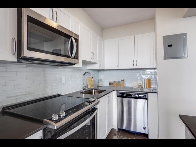 35 Walmer Road | 35 Walmer Road, Toronto | 3019496