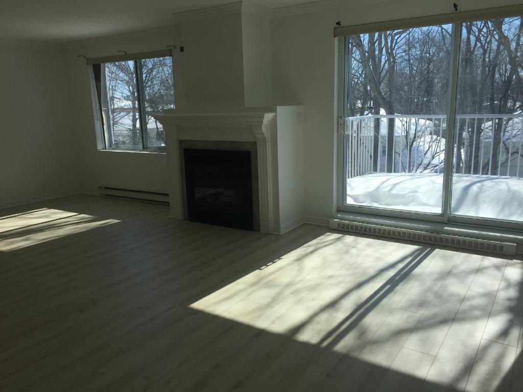 Copropriété/condo spacieuse et confortable à louer – Ste-Foy/ste-foy - Québec (Disponible maintenant) | 2998680
