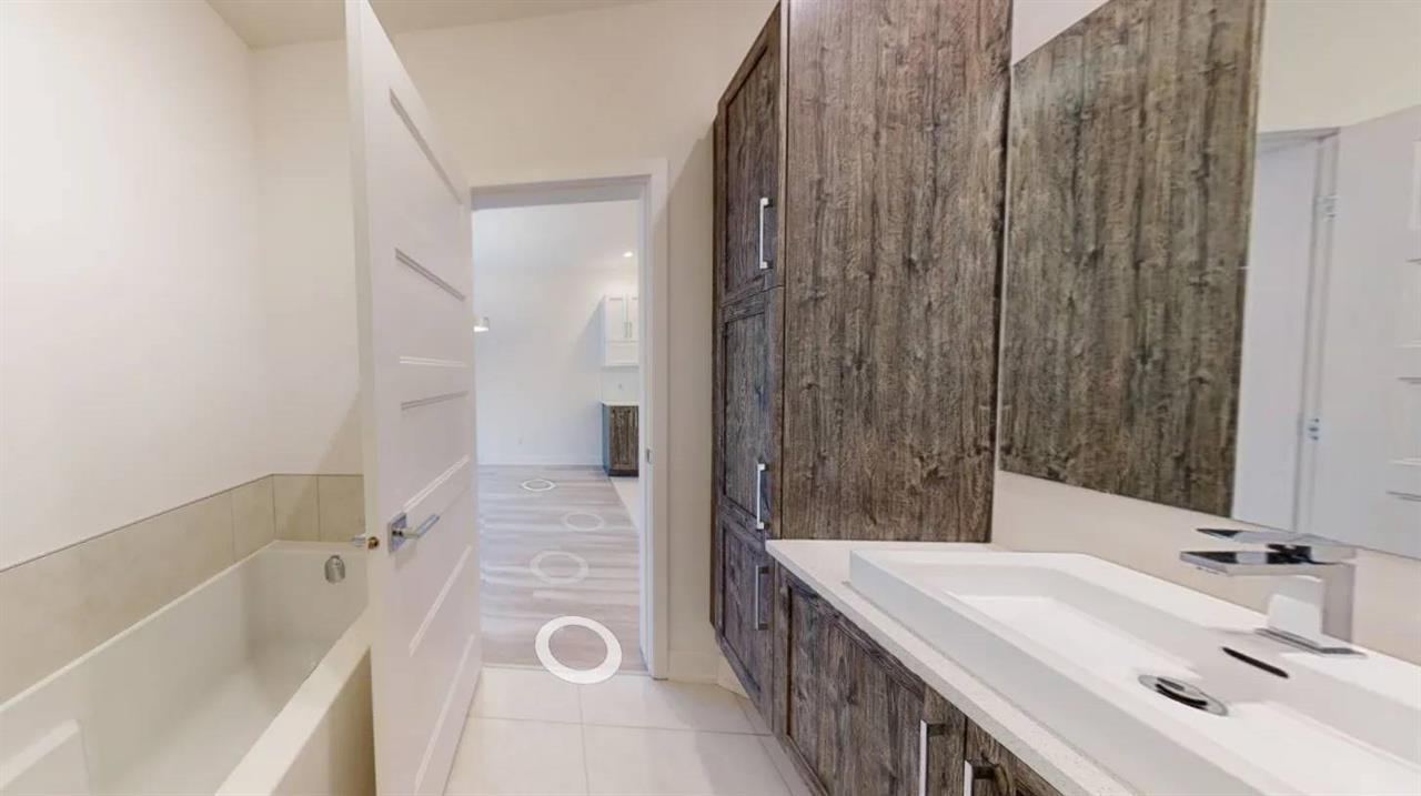 683 Boulevard Du Plateau (Plateau) Magnifique 2 Chambres Tous Inclus | 2825489