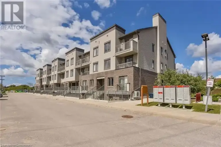 350 FISHER MILLS Road Unit# 27 | 350 FISHER MILLS Road Unit# 27, Cambridge | 2821415