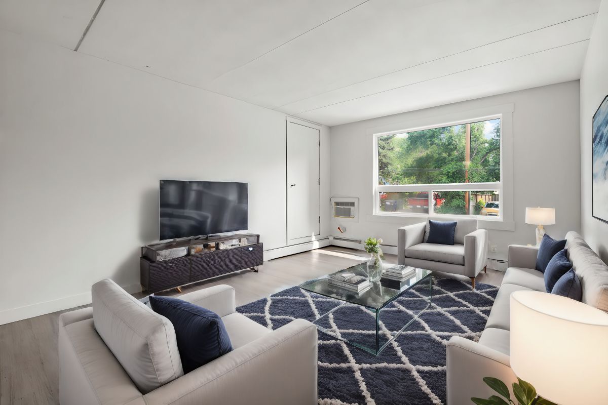 Penthouse Apartments | 2835145