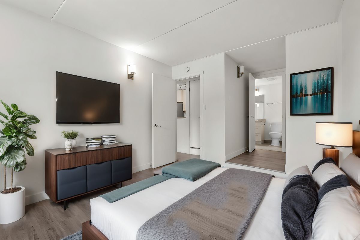 Penthouse Apartments | 2835145