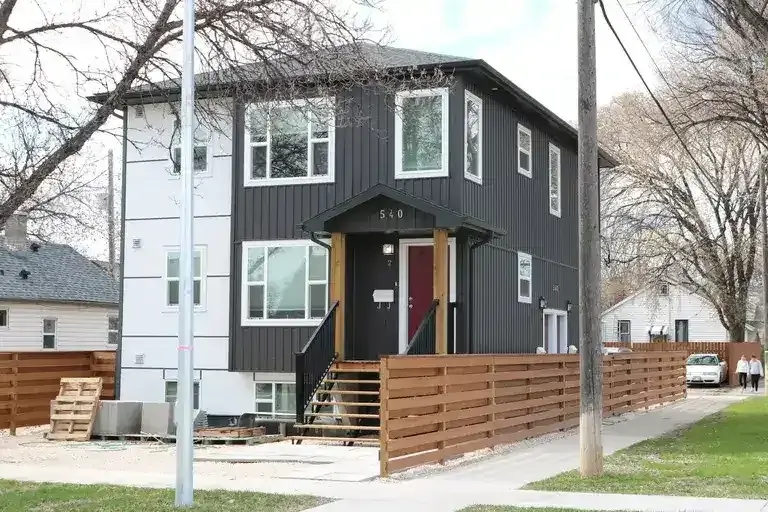 2 bed 1 bath - Rockwood Area | 540 Harrow Street, Winnipeg | 2826730