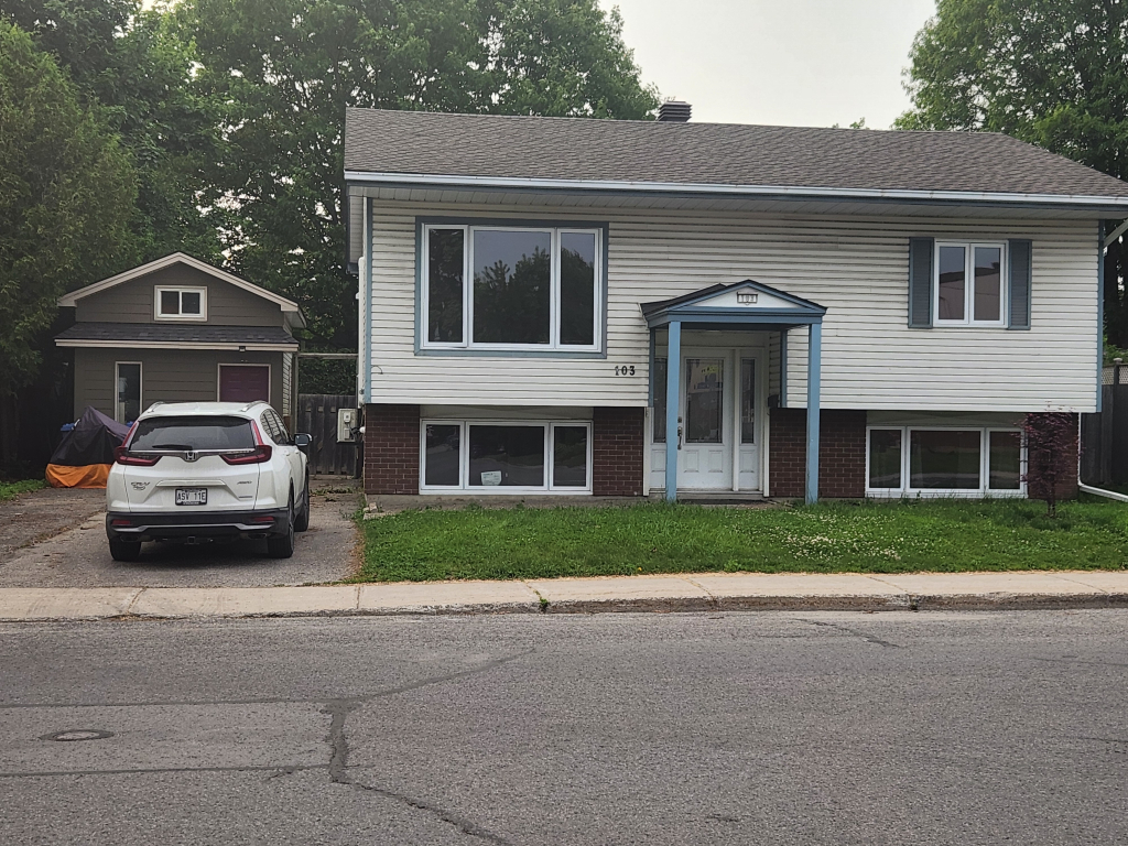Haut Duplex à Louer | 2847329