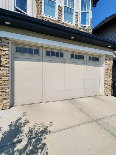 ULTRA-LUXURY WALKOUT HOME FOR RENT – BACKING ONTO A POND SW | 3616 Allan Drive Southwest, Edmonton | 2828355