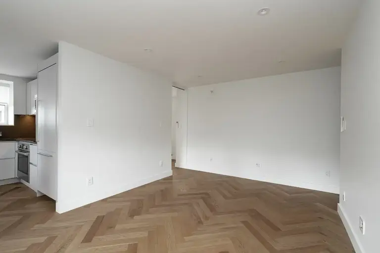 1510 Bathurst Street | 1510 Bathurst Street, Toronto | 2960900