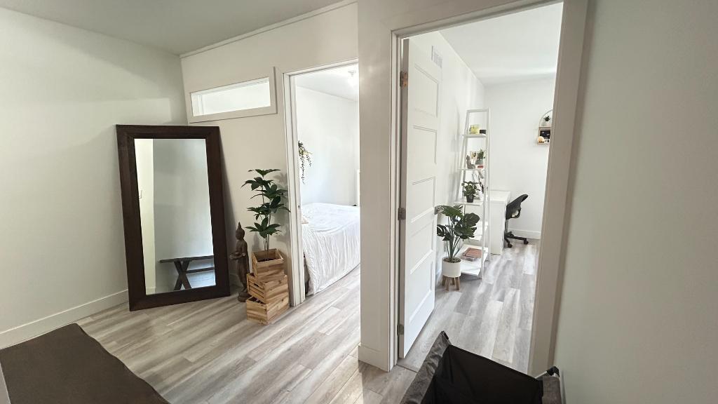 TRANQUILLE Belle maison de ville sur 2 étages, avec GARAGE INTÉGRÉ, MAISON AU BOUT DROIT, NON-FUMEUR, AUCUN CHIEN, ENQUÊTE DE CRÉDIT | 2829781