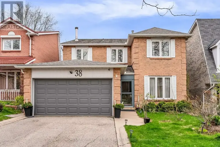 38 BAYCROFT LANE | 38 BAYCROFT LANE, Aurora | 2830025