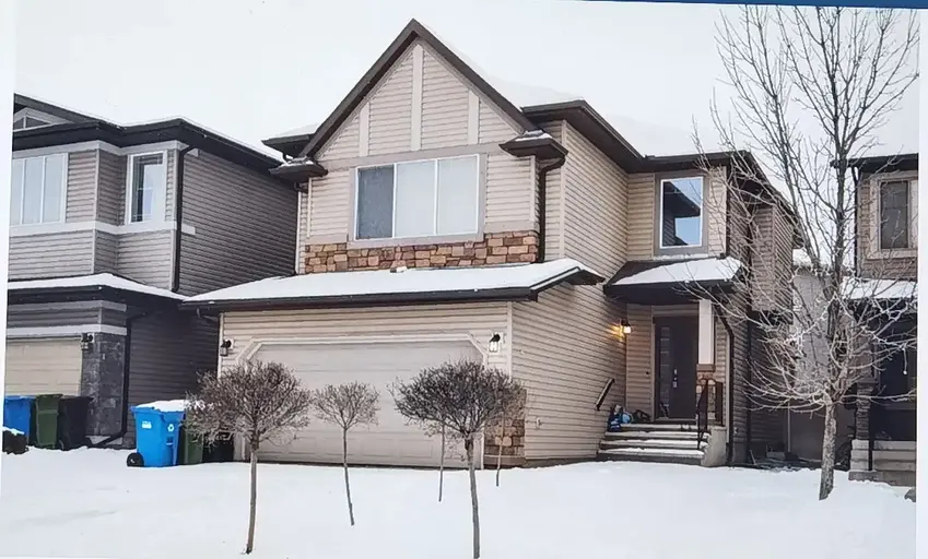spacious 2 story house with 3 bedroom and 1 big family room  in Evergreen SW | 125 Everoak Drive Southwest, Calgary | 2830427