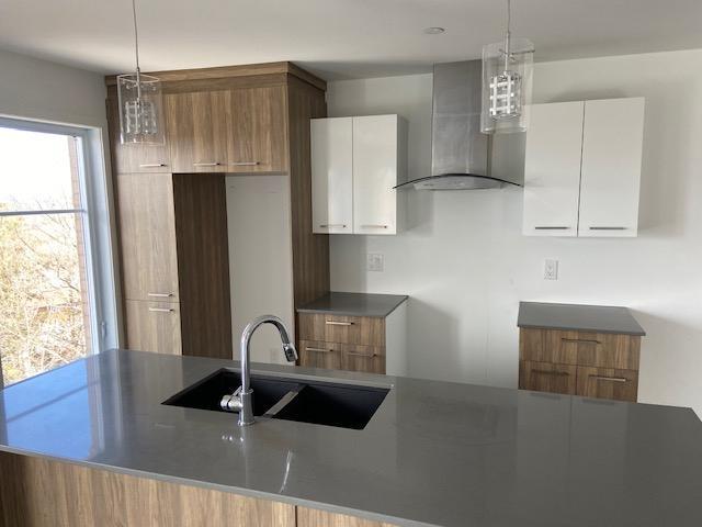 Appartement 4 ½ spacieux et lumineux Disponible maintenant! | 2830510