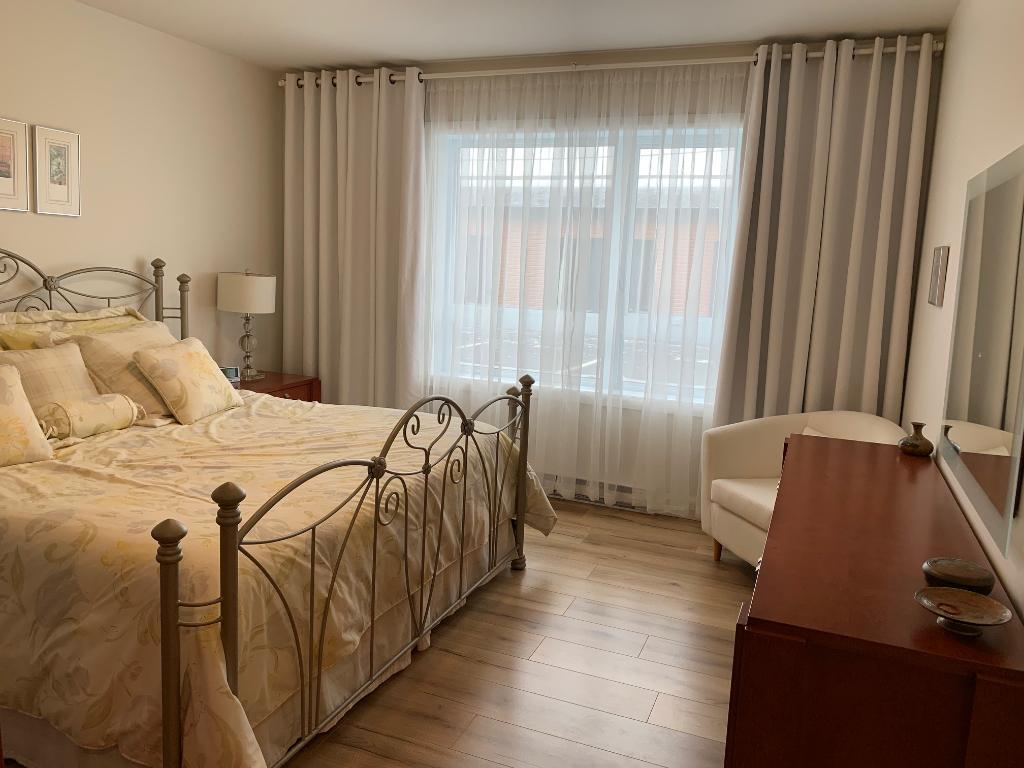 Magnifique Logement 4 ½ fenestré 3ème étage 450 775.1379 | 2831260