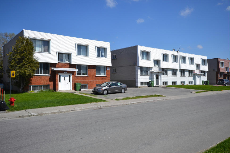 Pierrefonds Splendide 4 1/2 Renové | 2832373
