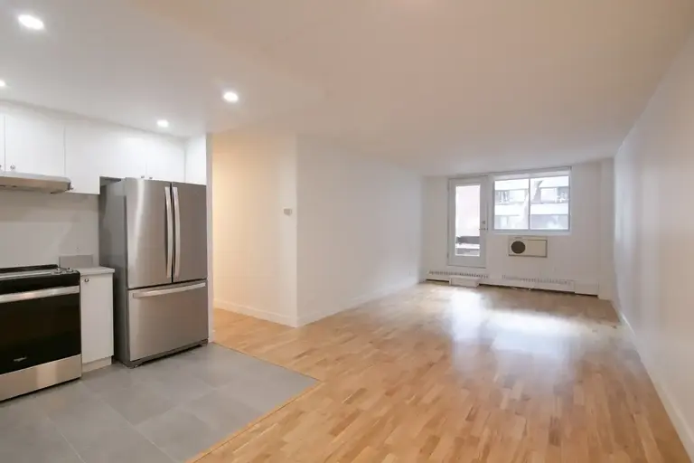 4800 Boulevard de Maisonneuve West | 4800 Maisonneuve Blvd W, Montreal | 2834053
