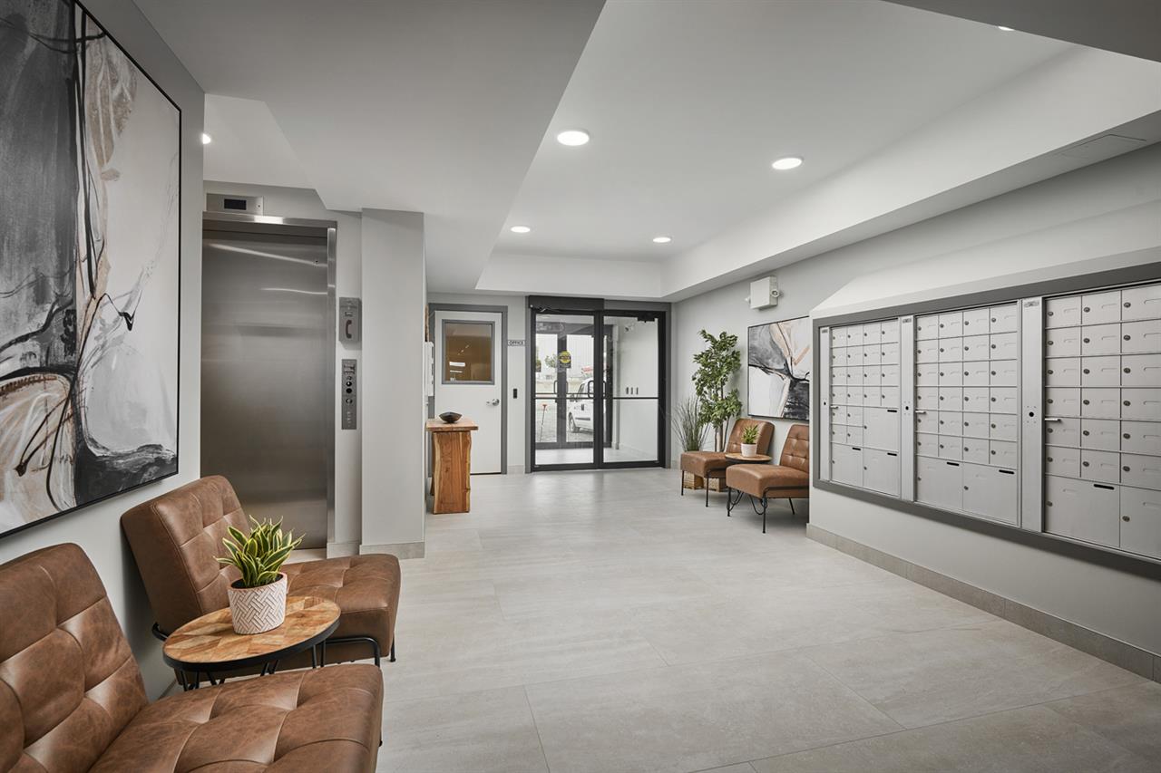 Monarch Apartments | 2832732