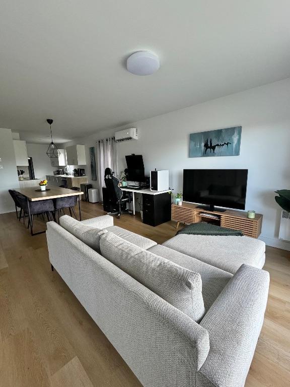 Appartement 3-1/2 à louer | 2832903