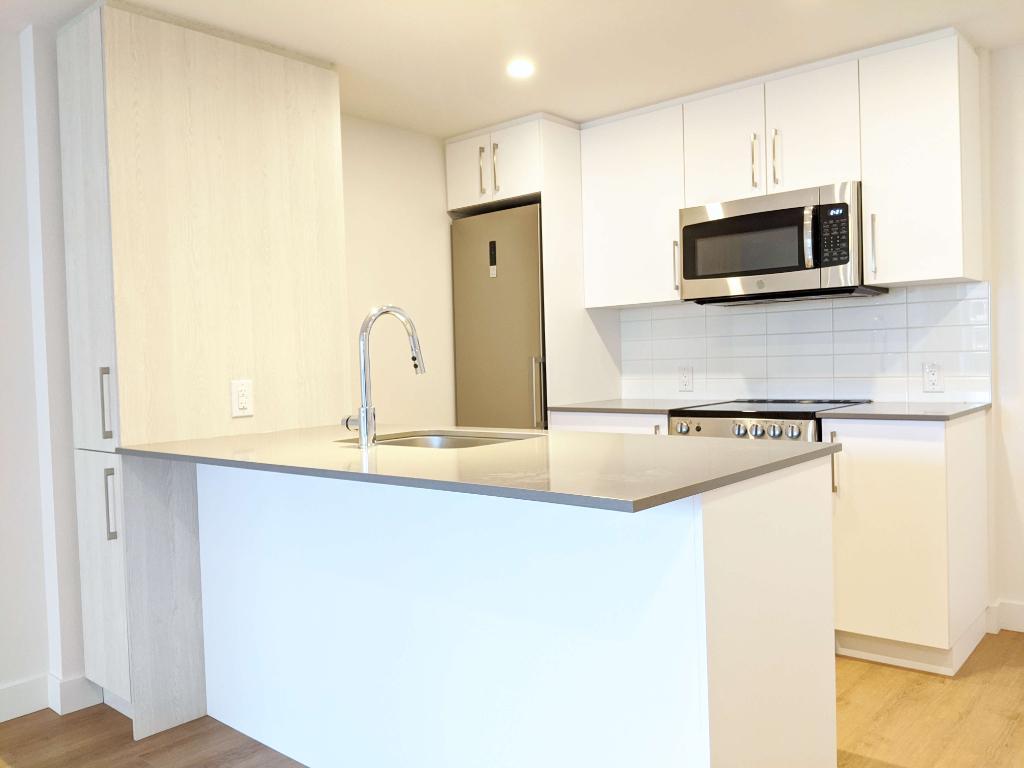Superbes 3 1/2 Voisin de la Cité Universitaire JUILLET 2024 Sainte-Foy Québec à louer - appartement / logement | 2832930