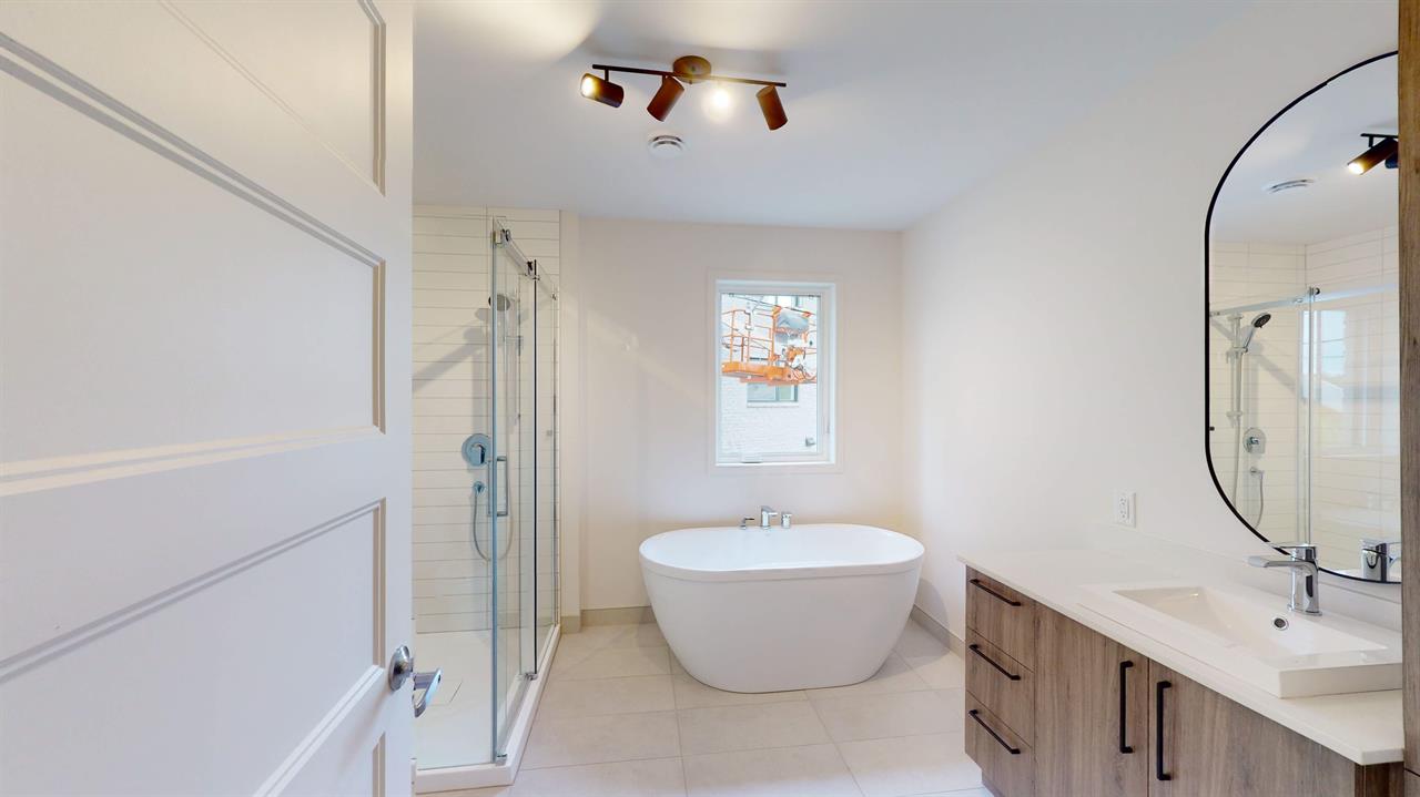 APPARTEMENT 5½ À ST-JÉRÔME - 1580 Pi² | 2832986