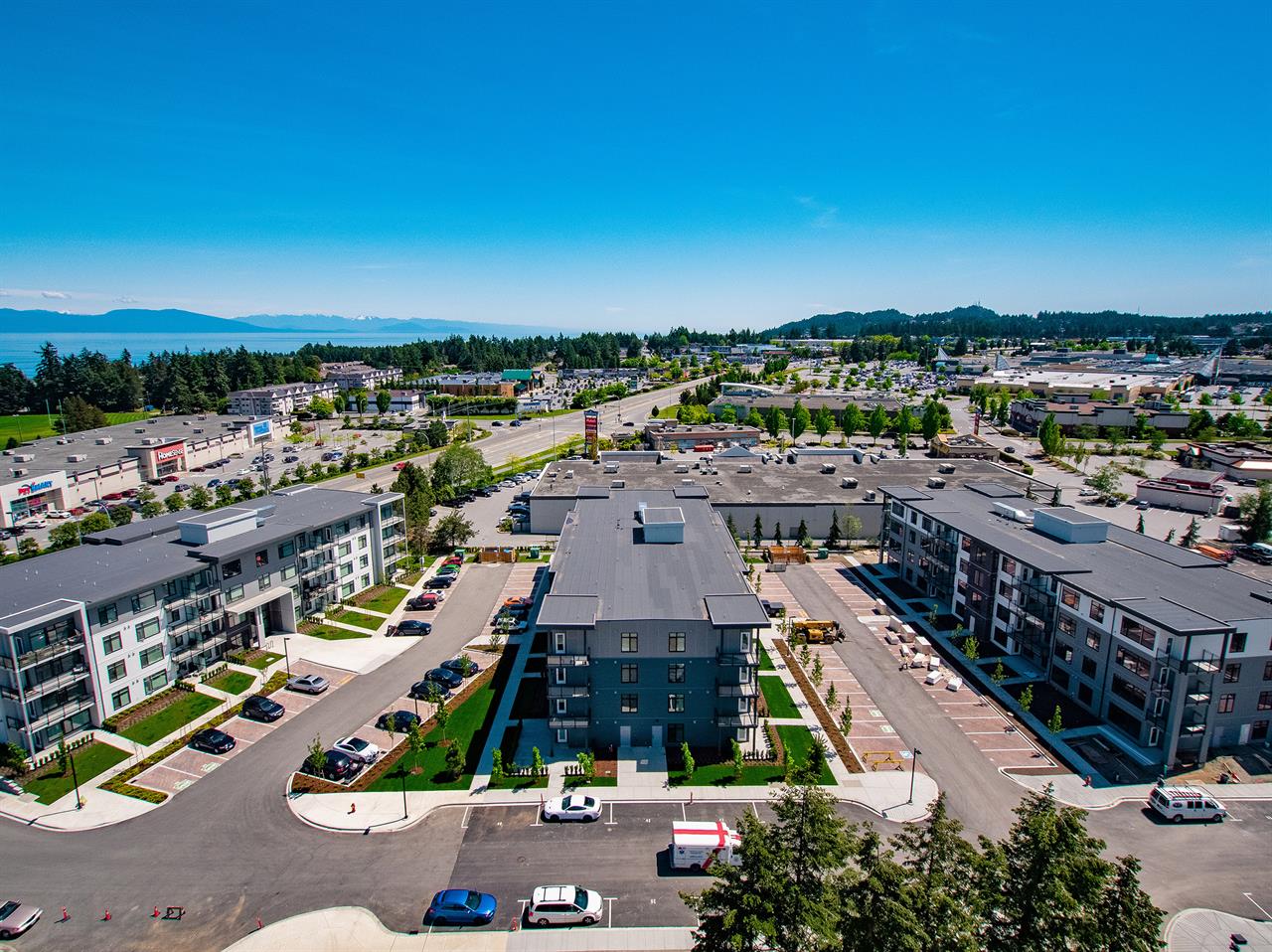 North Point Apartments | 2834413