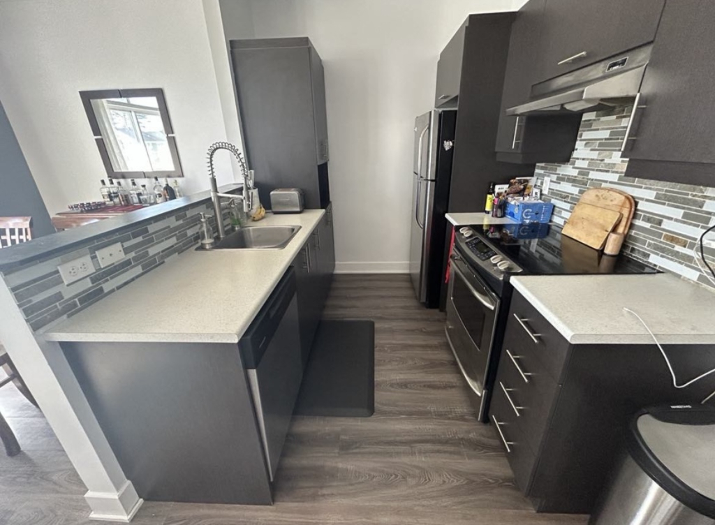 TRÈS BEAU CONDO 3 1/2 à LOUER | 2835303