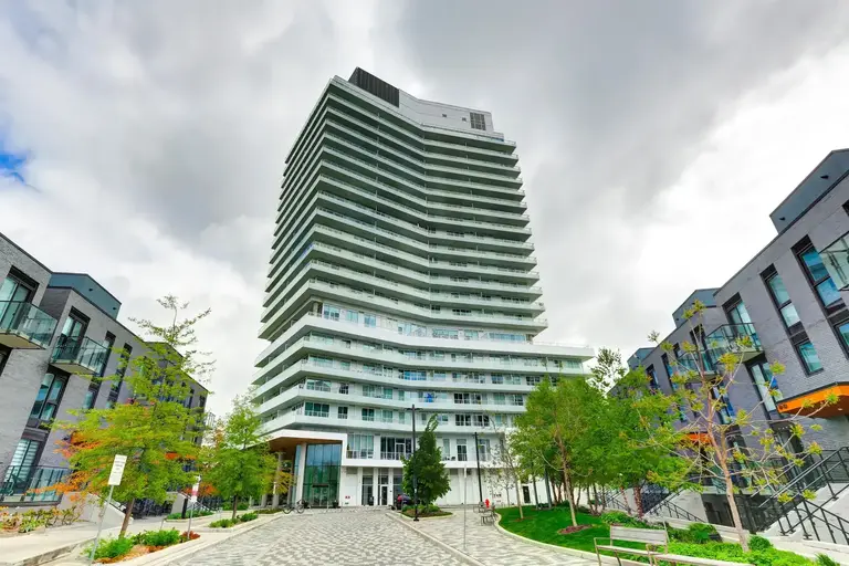 BRIN | 20 Brin Drive, Etobicoke | 2837364