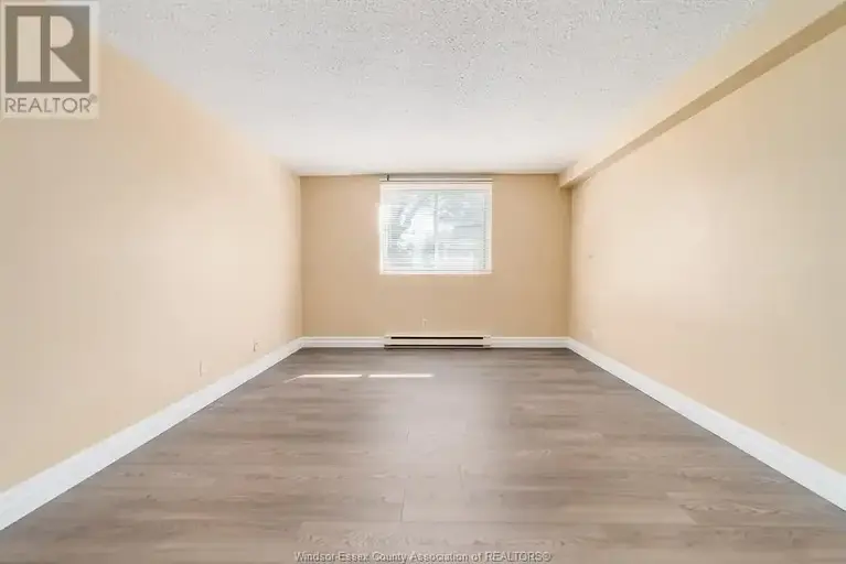 3936 WYANDOTTE Unit# 305 | 3936 WYANDOTTE Unit# 305, Windsor | 2878207