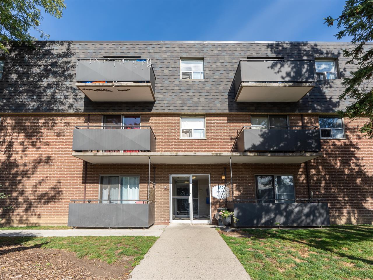 Lisgar Ave Apartments | 2838762