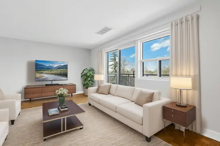 Bowling Green III | 227 Bath Road, Kingston | 2838863